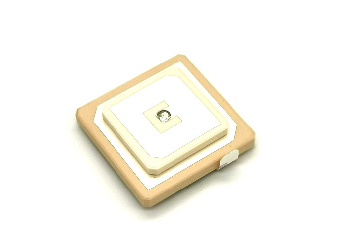 高(gāo)精度GPS天線